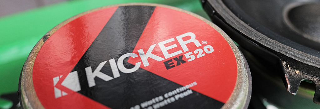 Tahun Baru 2019, Mari Merenung - Kicker EX520 bekas pakai, speaker jadul tapi nendang!